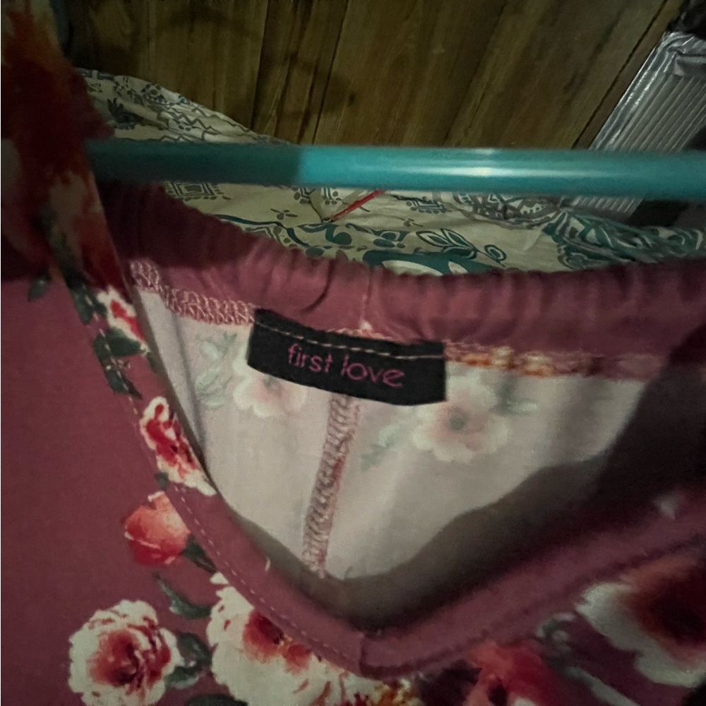 First love top. Flows and super comfortable XL